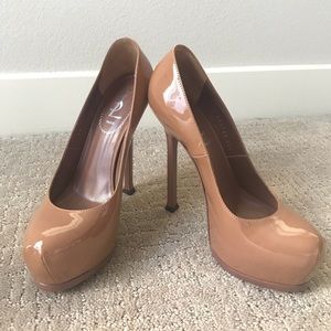 YSL Tribute  Tribtoo Platform Pump 105